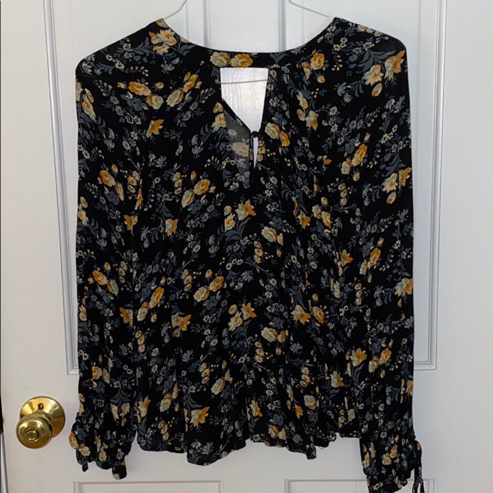 AE black floral long sleeve with button back
